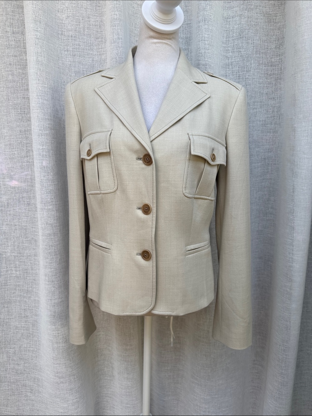 Gianfranco Ferre Studio ivory off white tailored safari-style blazer